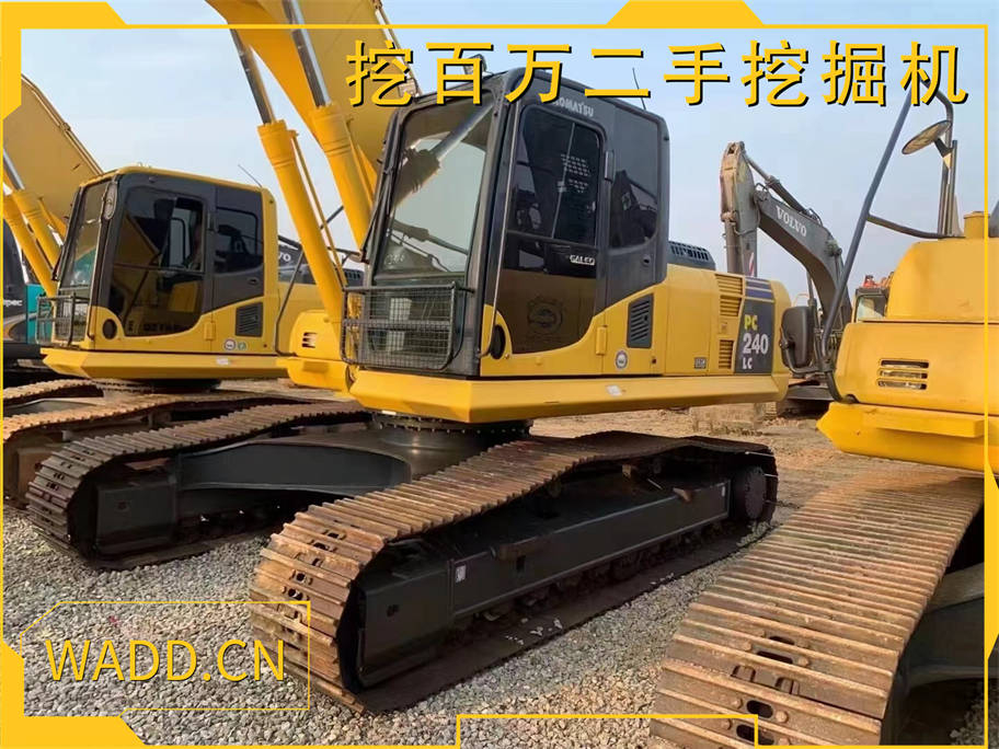小松240二手挖掘機(jī)