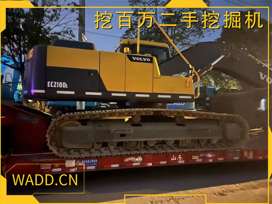 沃爾沃210挖掘機客戶沒來直接發(fā)貨廣安