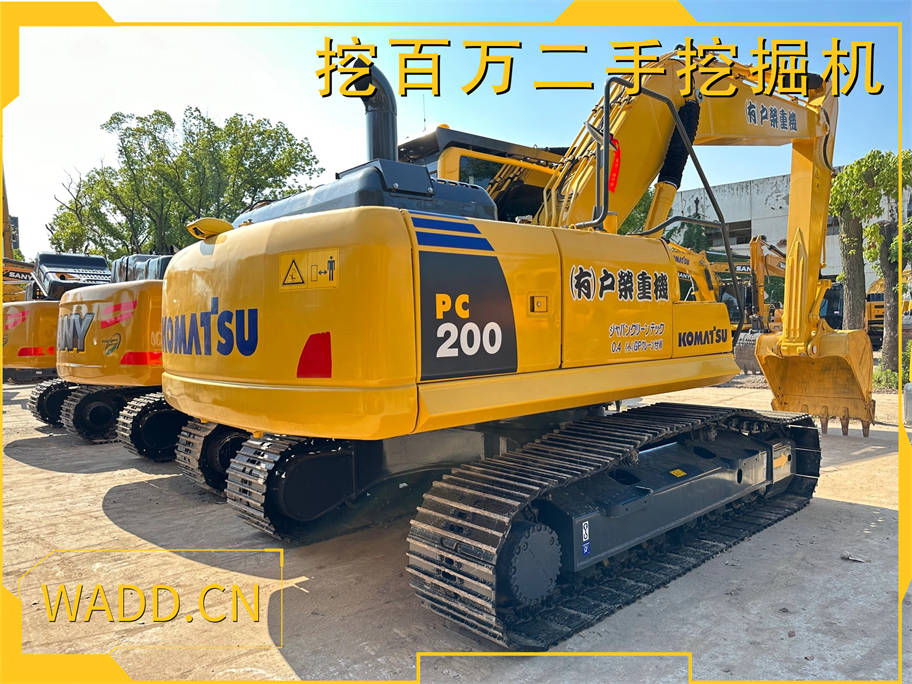 高性能二手小松200-8挖掘機，助您提升工程效率！